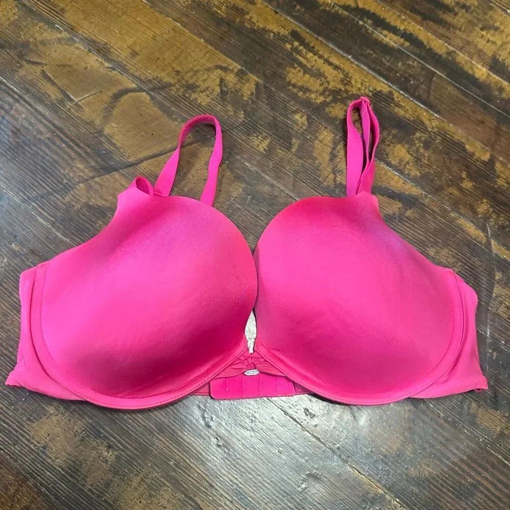 Victoria’s barbiecore lined Demi 38DD hot pink bra